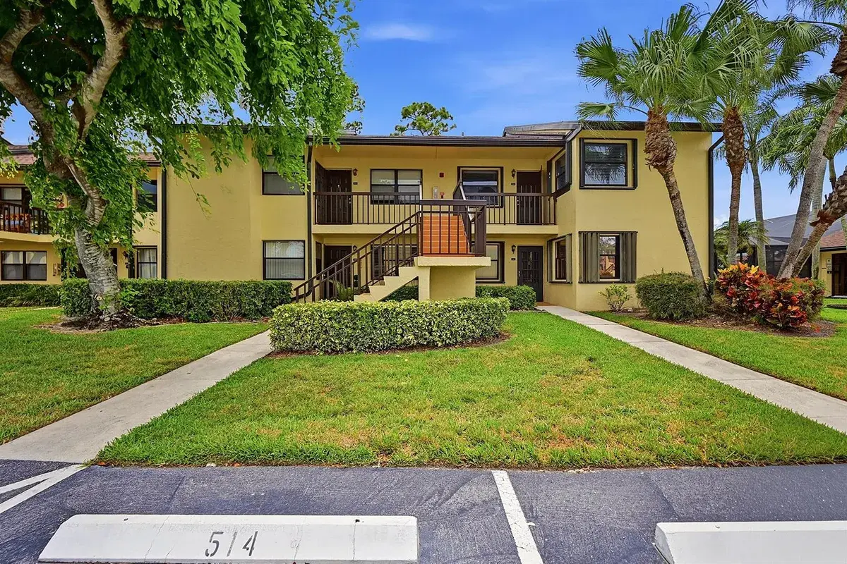 4699 E Lucerne Lakes Boulevard # 206, Lake Worth FL 33467