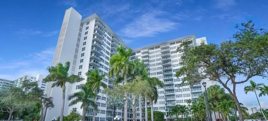 3300 NE 36th Street # 822, Fort Lauderdale FL 33308