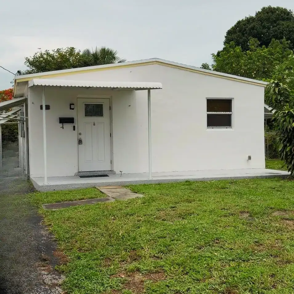 2573 NW 58th Avenue, Margate FL 33063
