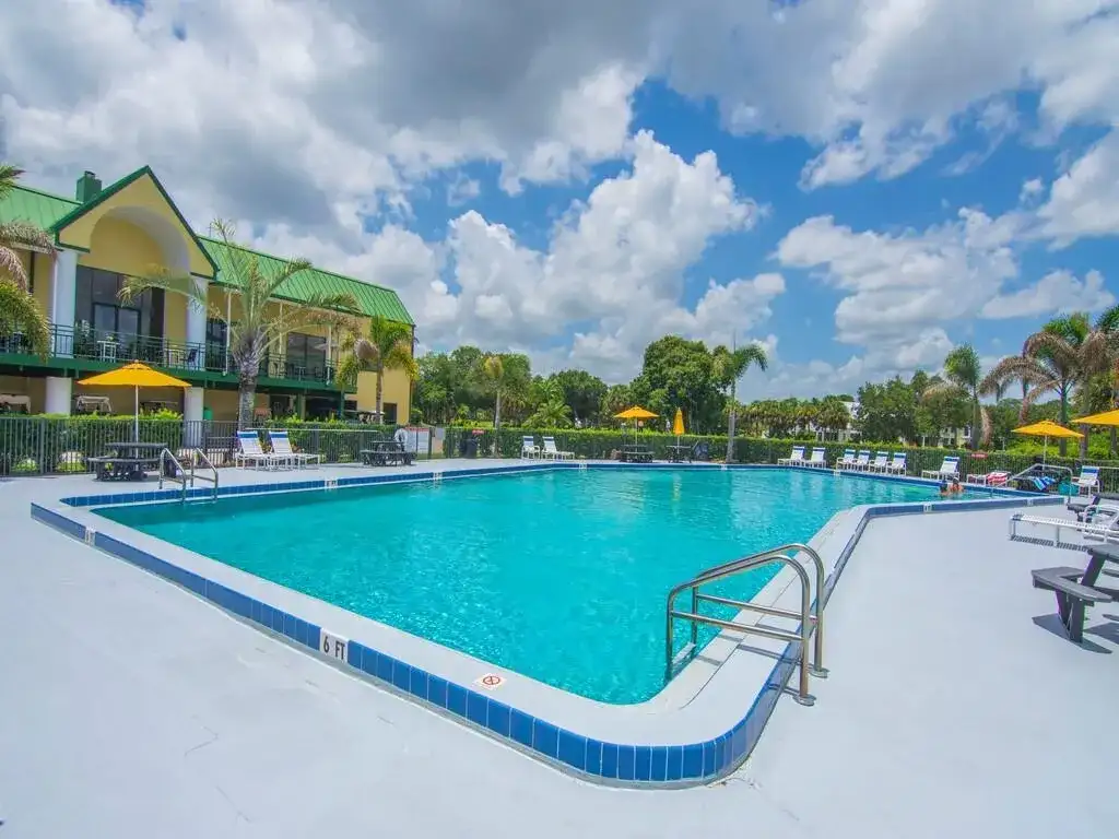 4210 Gator Trace Avenue # B, Fort Pierce FL 34982 photo 2