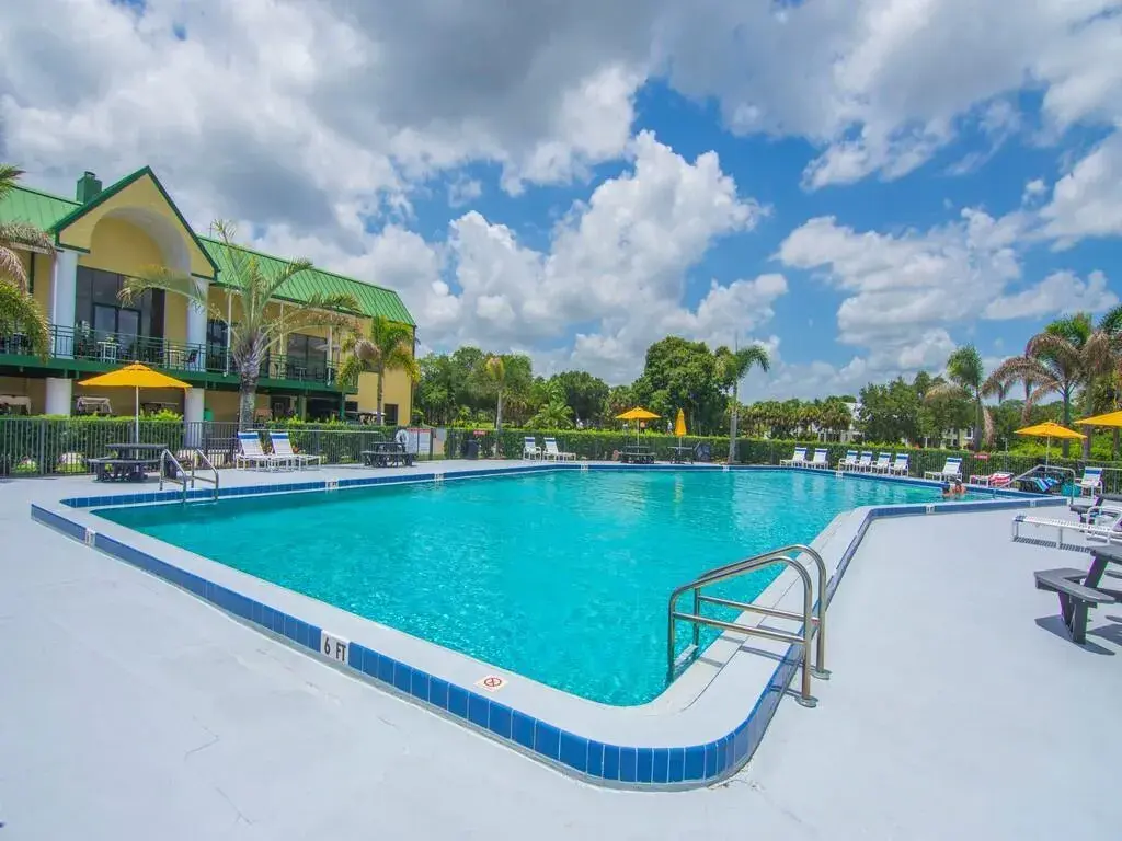 4210 Gator Trace Avenue # B, Fort Pierce FL 34982