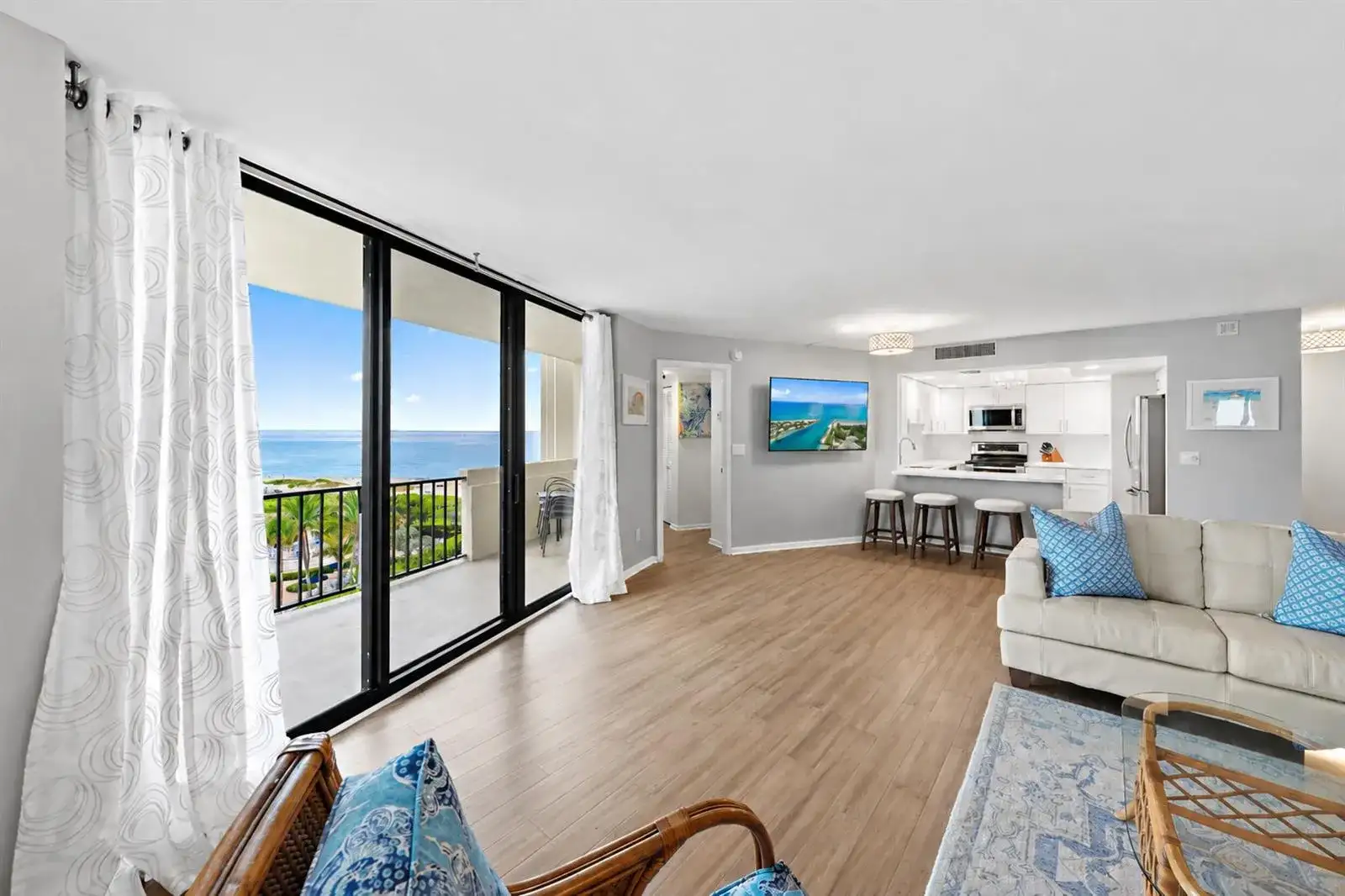 2800 N Ocean Drive # 7c, Singer Island FL 33404 photo 2