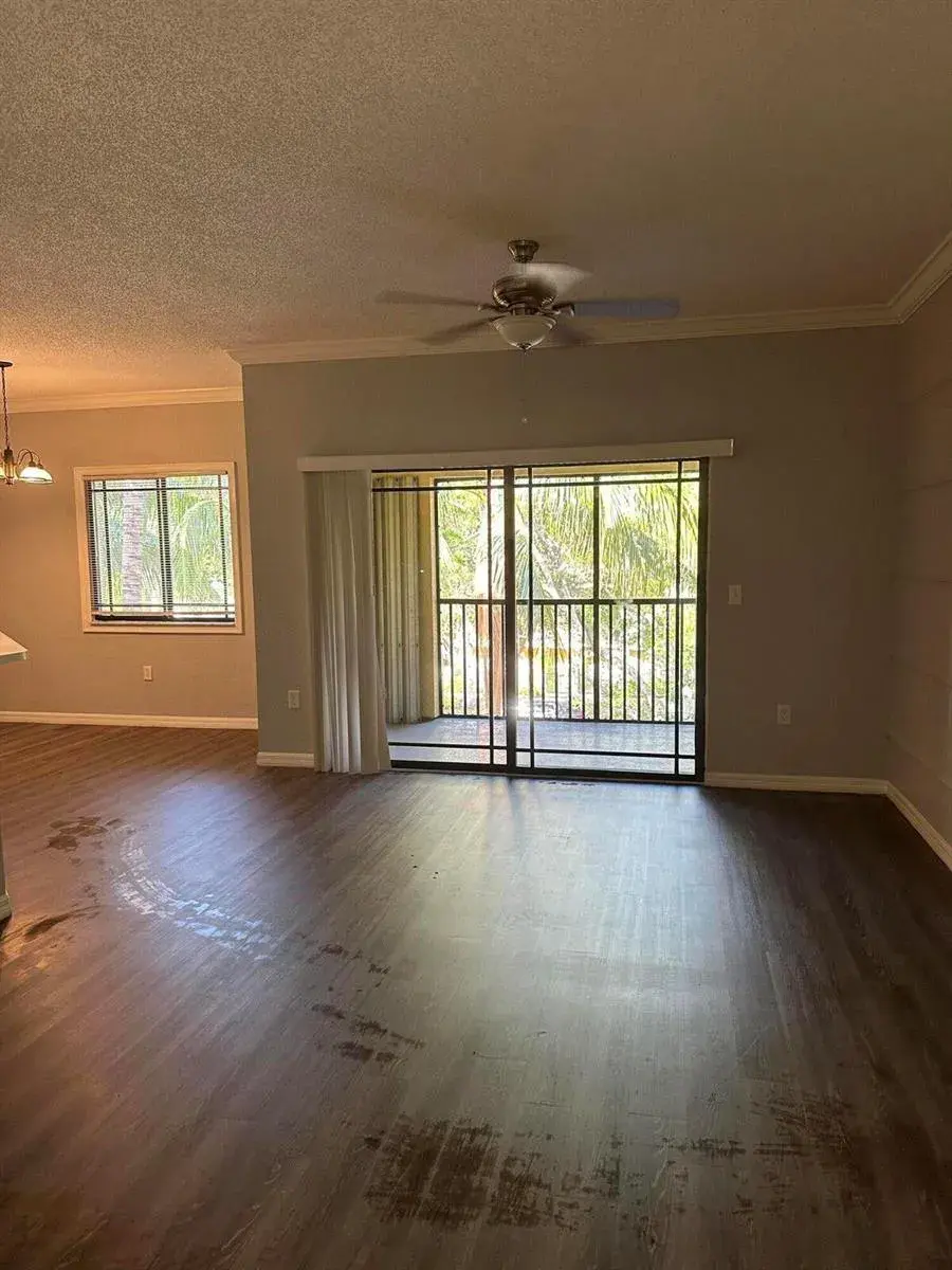 2730 Anzio Court # 303, Palm Beach Gardens FL 33410
