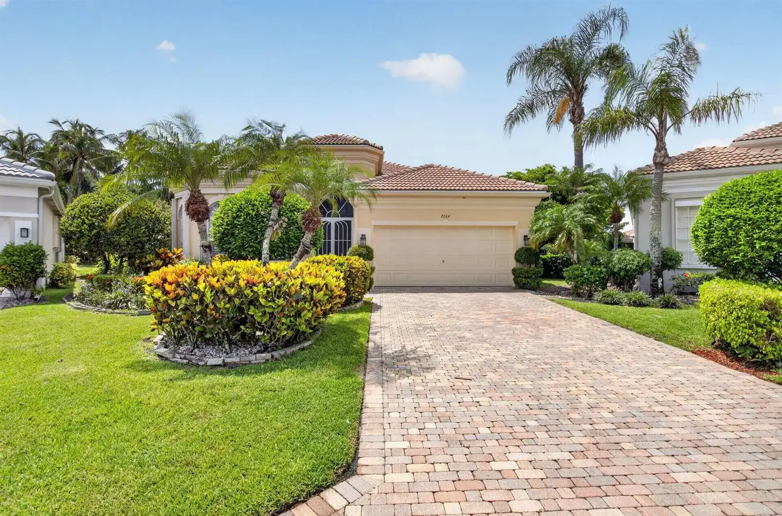 7264 Cataluna Circle, Delray Beach FL 33446