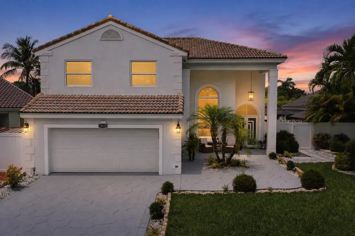 14040 Richwood Place, Davie FL 33325