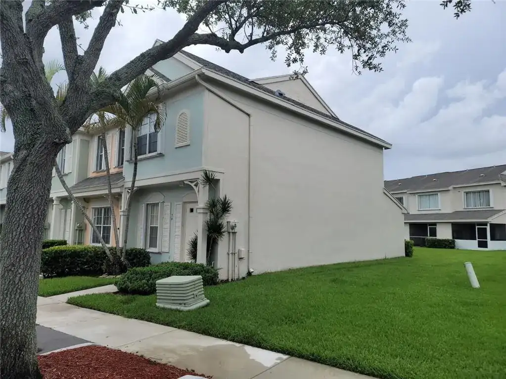 78 Simonton Circle, Weston FL 33326 photo 2