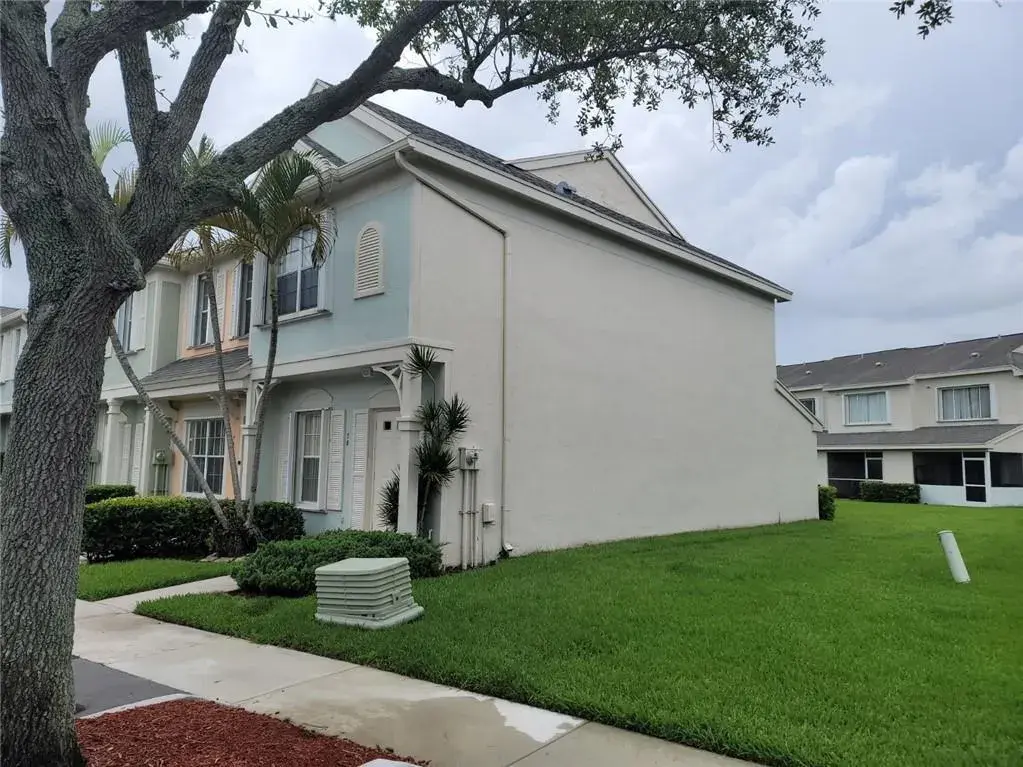 78 Simonton Circle, Weston FL 33326