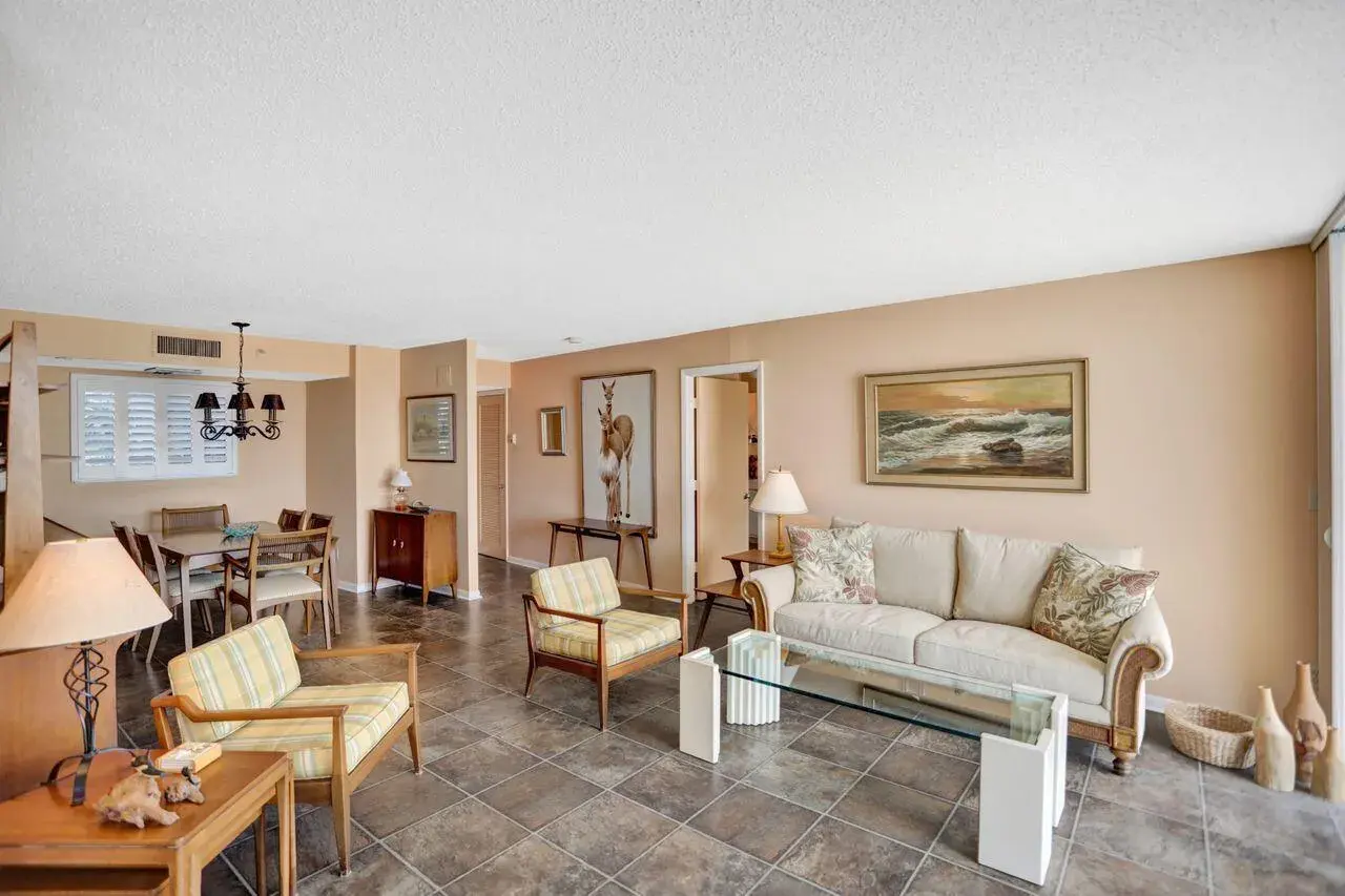 100 Ocean Trail Way # 109, Jupiter FL 33477
