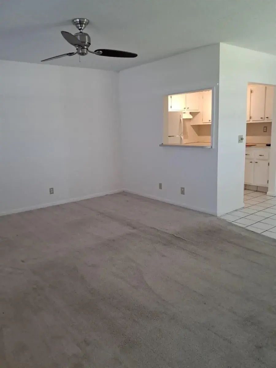 188 Norwich H # 188, West Palm Beach FL 33417