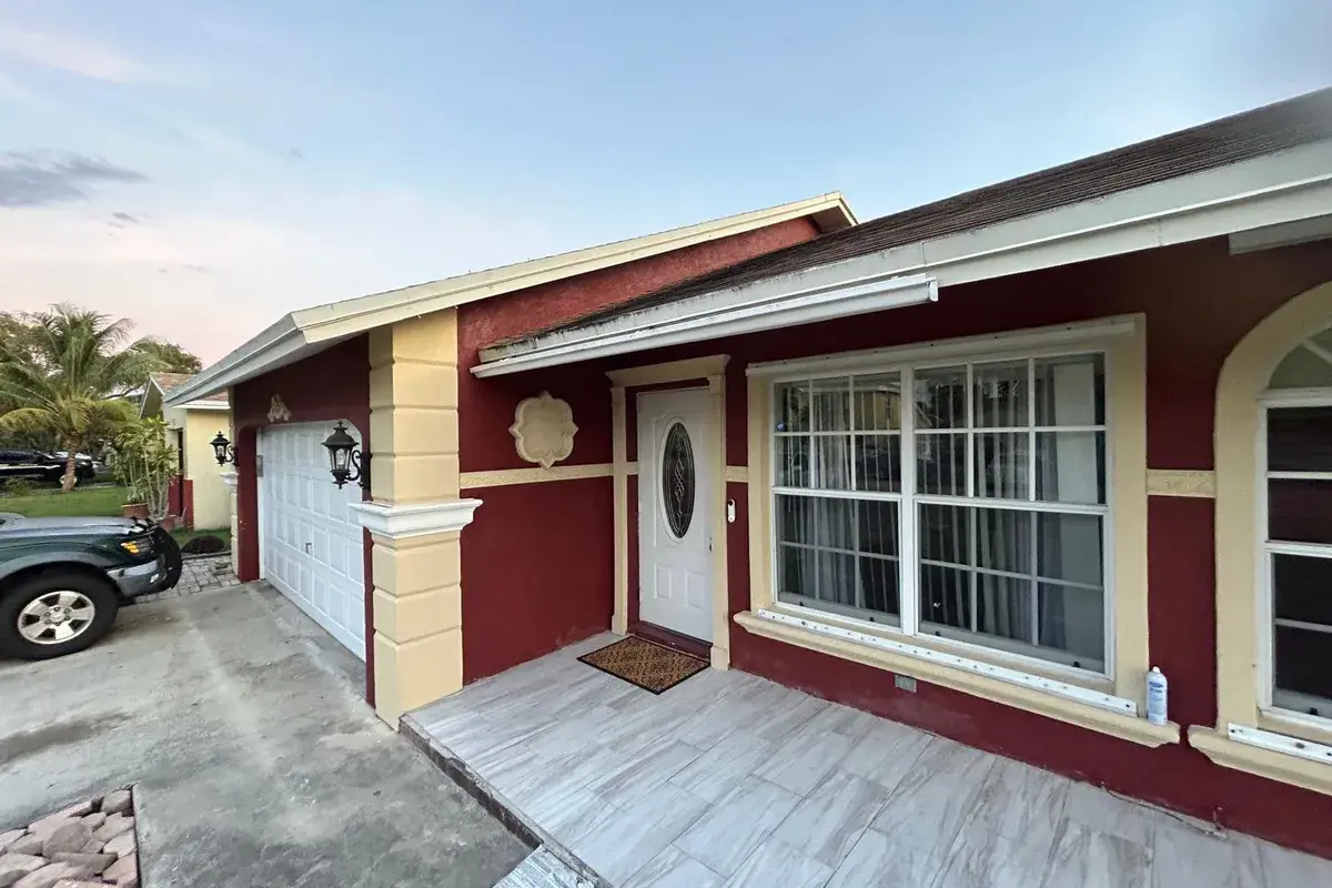 7526 SW 7th Court, North Lauderdale FL 33068