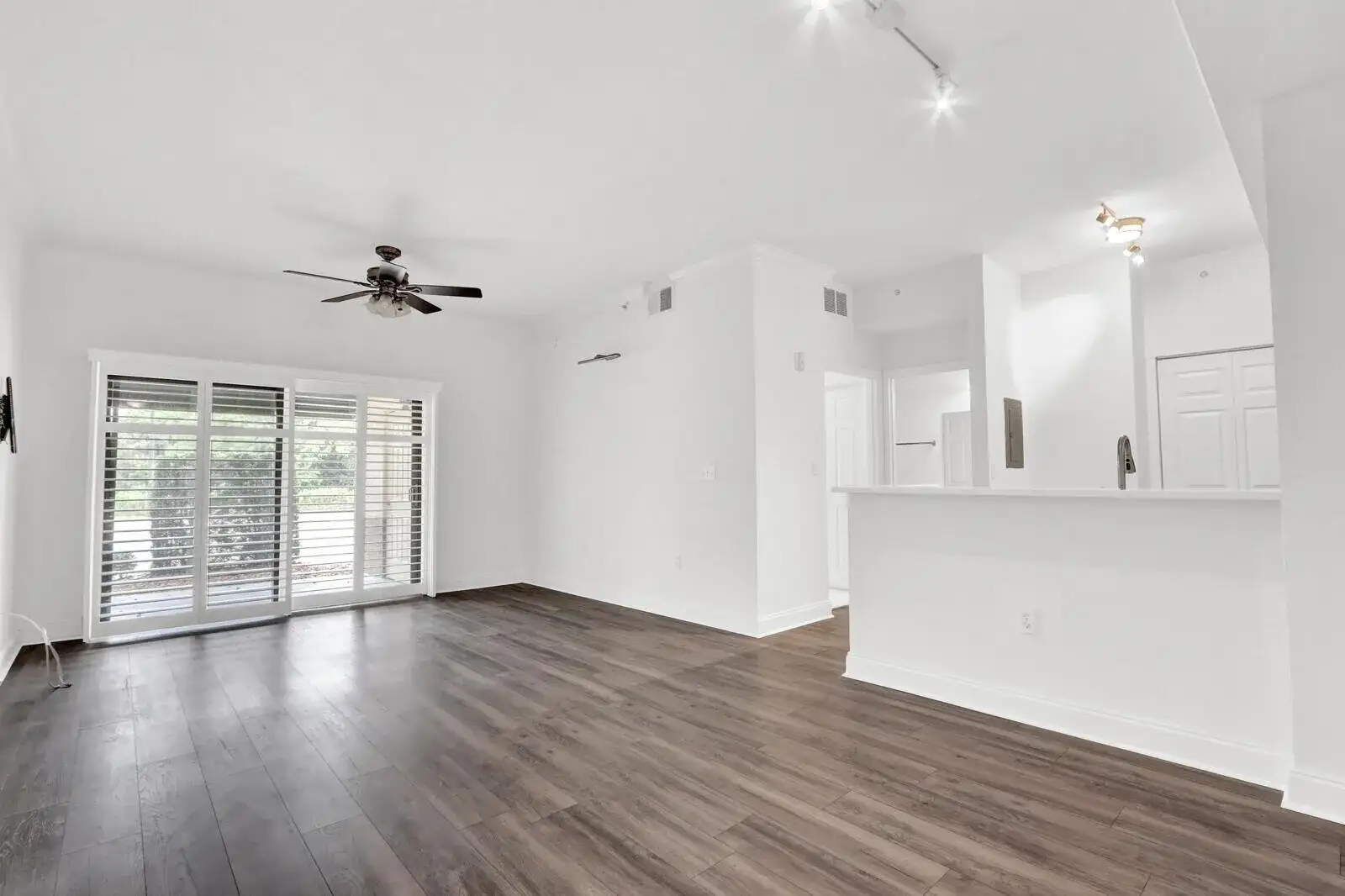 4903 Midtown Lane # 3114, Palm Beach Gardens FL 33418 photo 2