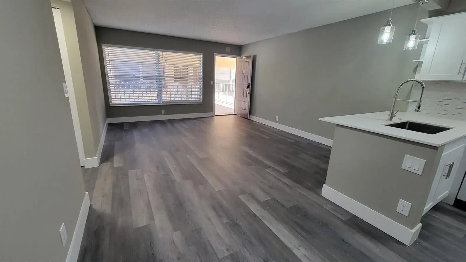 3766 N University Drive # 8, Coral Springs FL 33065