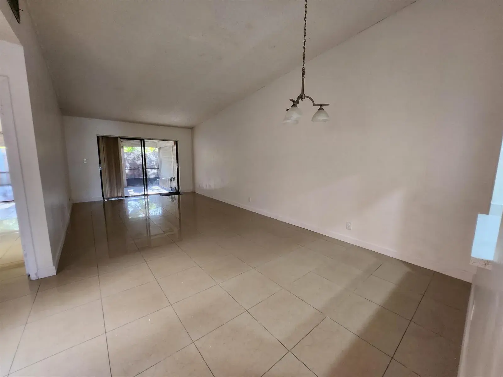 903 NW 79th Terrace, Plantation FL 33324