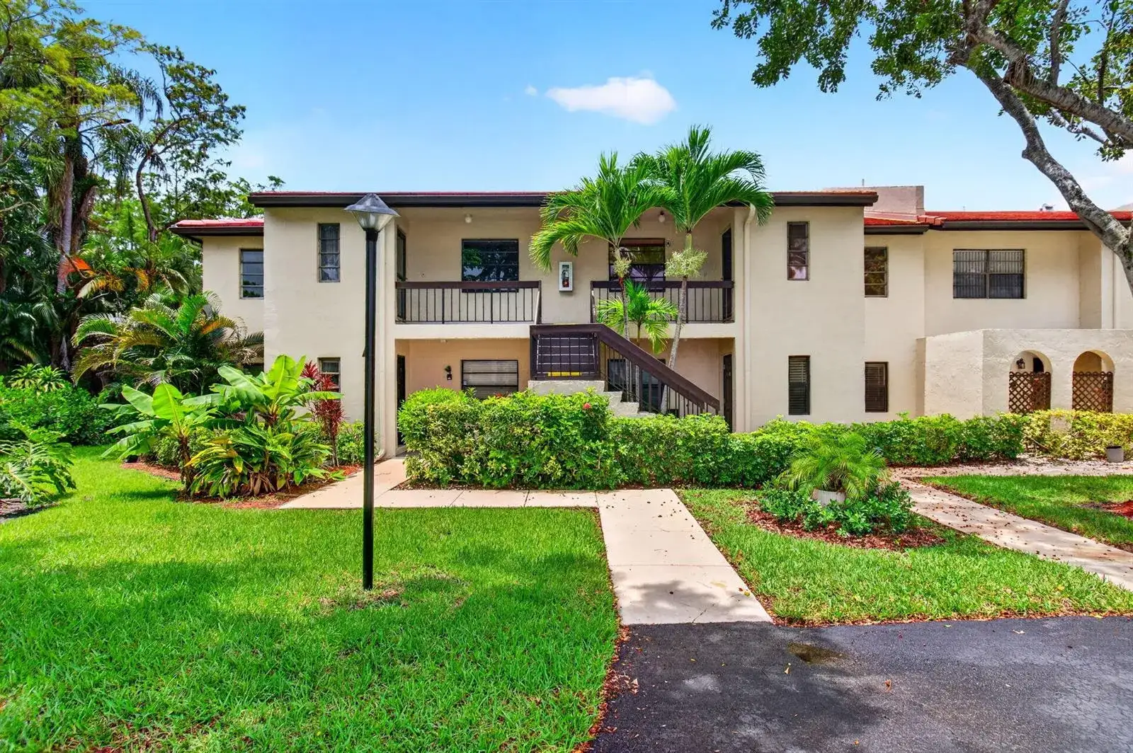 8460 Casa Del Lago # 25B, Boca Raton FL 33433 photo 2