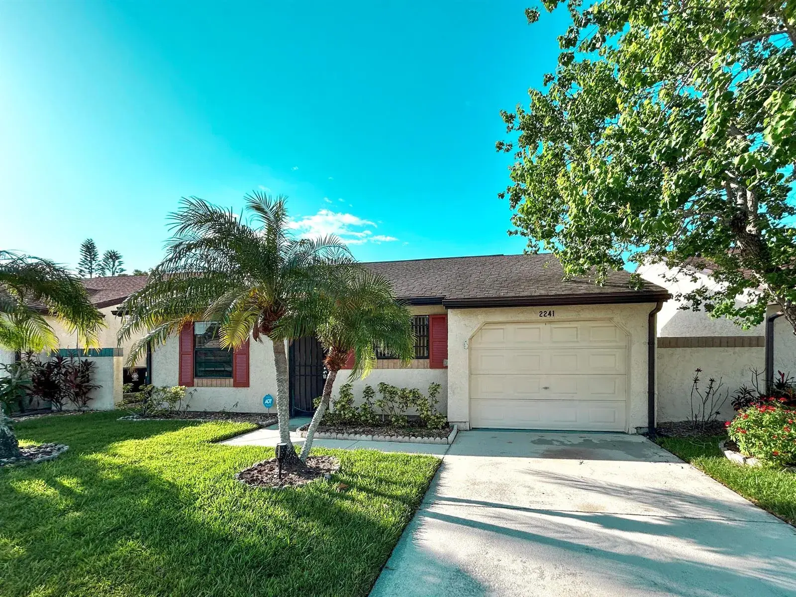2241 SE Barrington Street, Port St. Lucie FL 34952