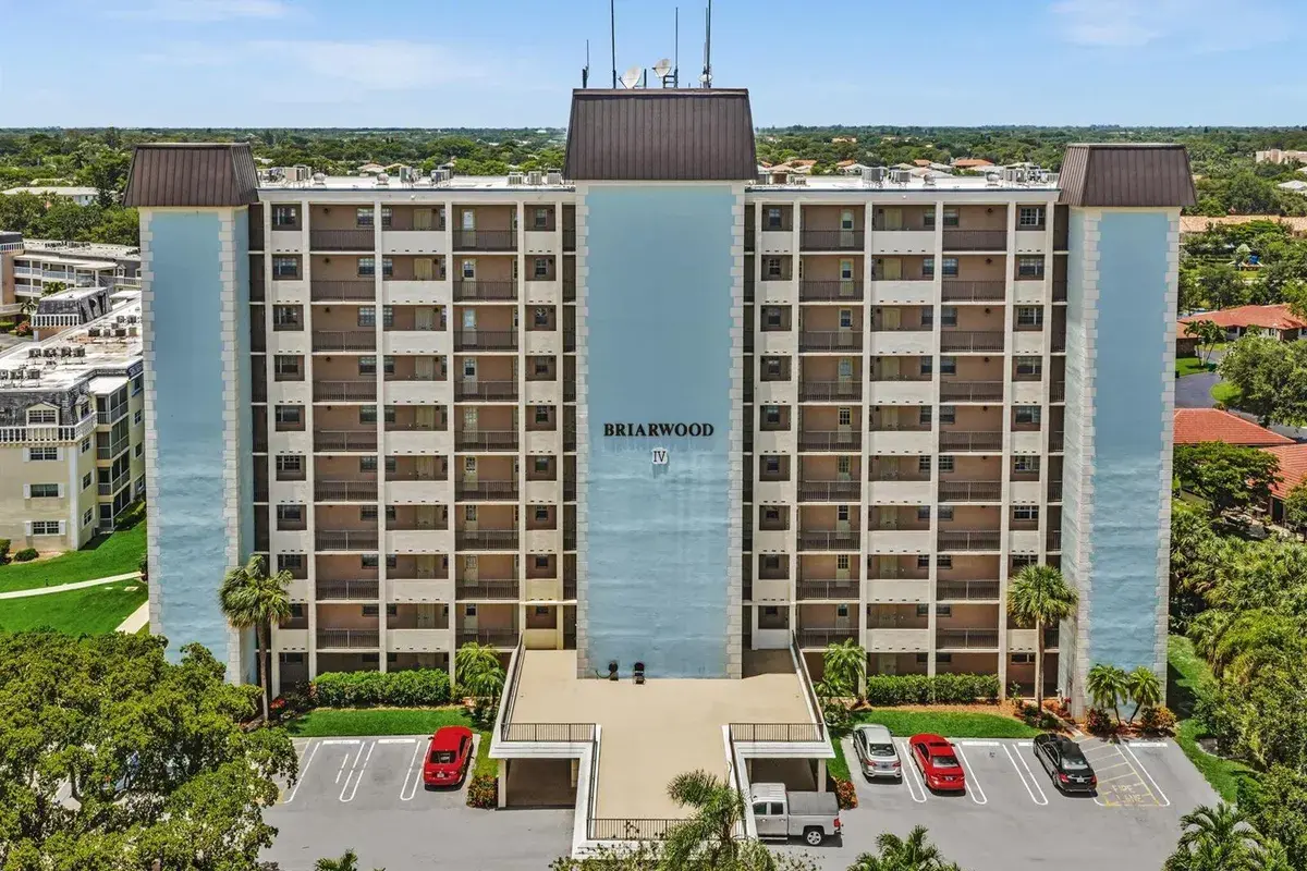 9101 W Sample Road # 204, Coral Springs FL 33065
