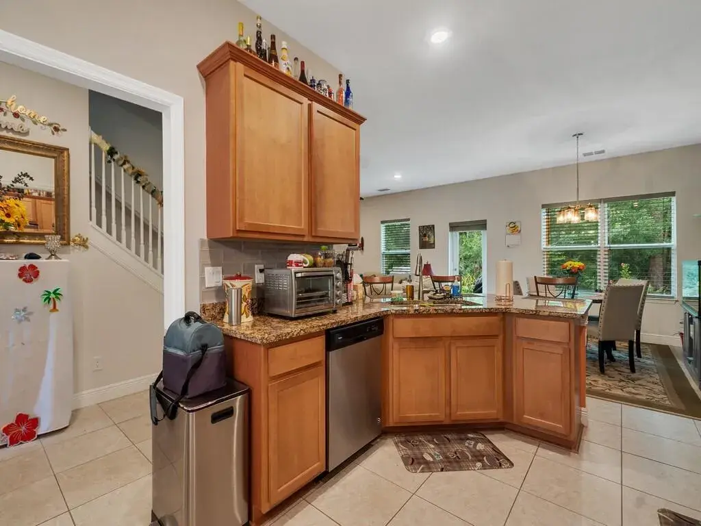 710 NE Turtleback Trail, Port St. Lucie FL 34983