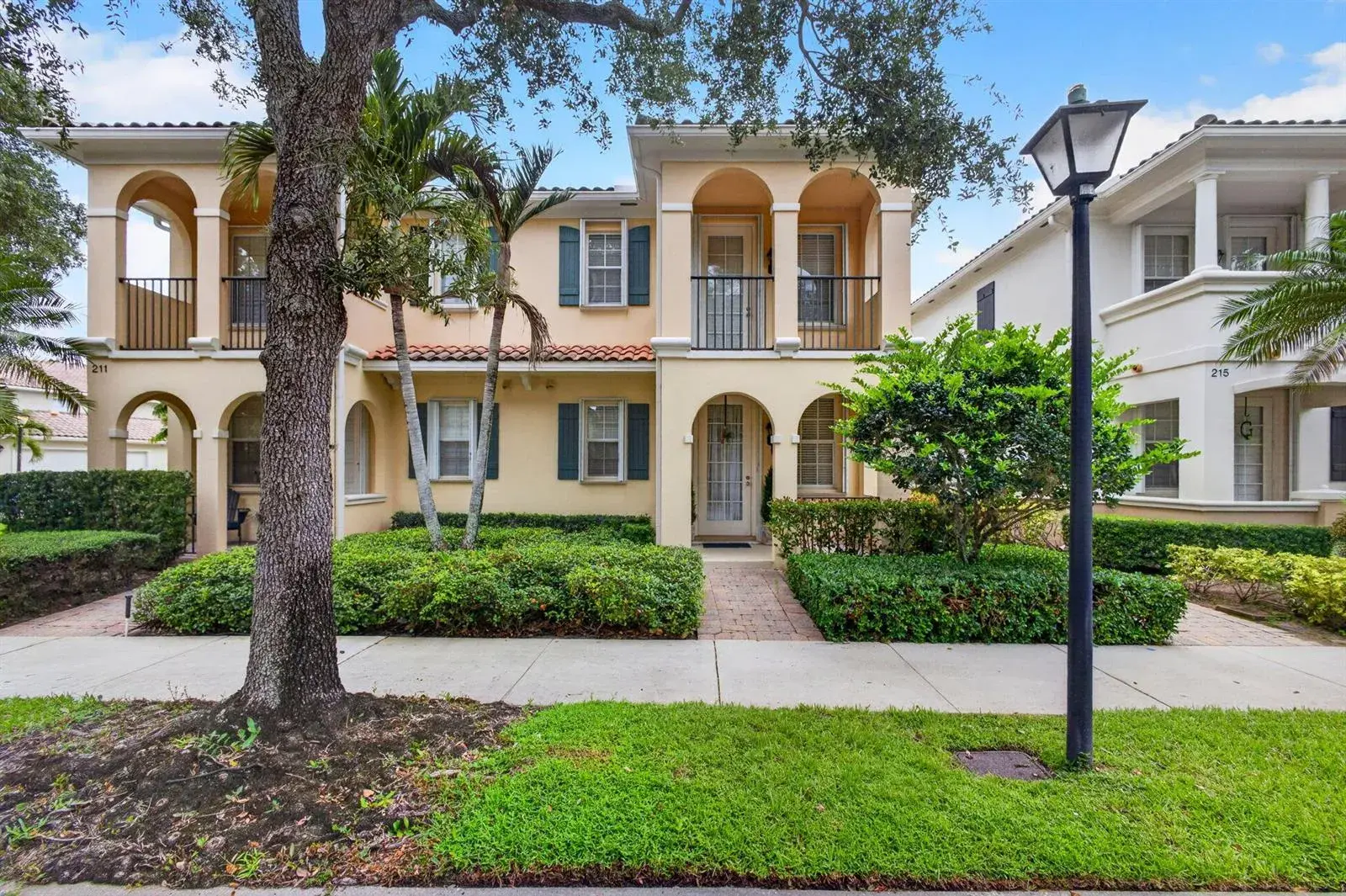213 Barcelona Drive, Jupiter FL 33458