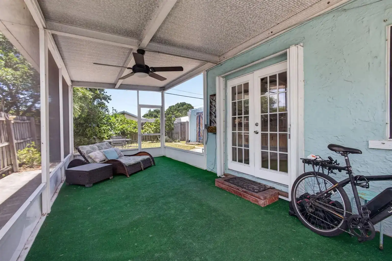 1314 N J Street, FL 33460 photo 4