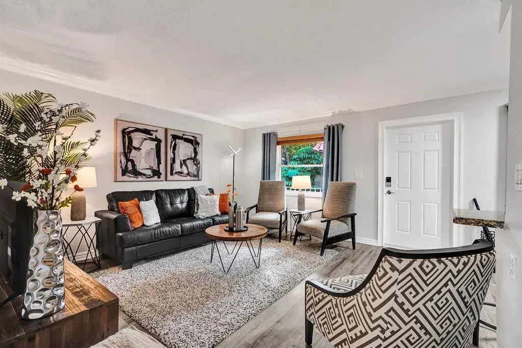 1125 NE 16th Place # 209, Fort Lauderdale FL 33305