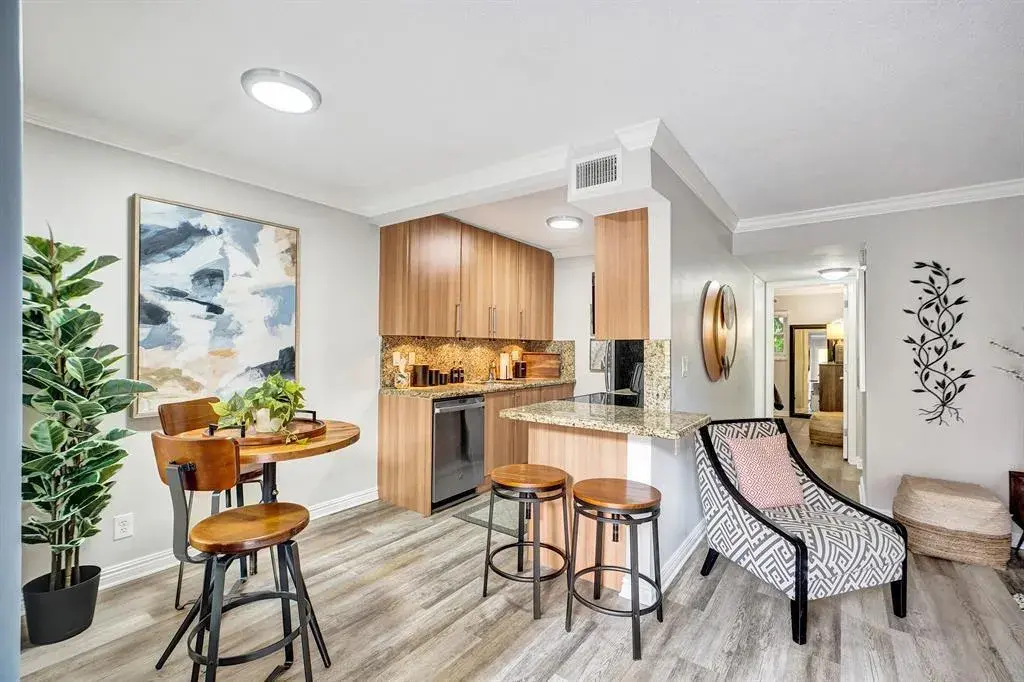 1125 NE 16th Place # 209, Fort Lauderdale FL 33305