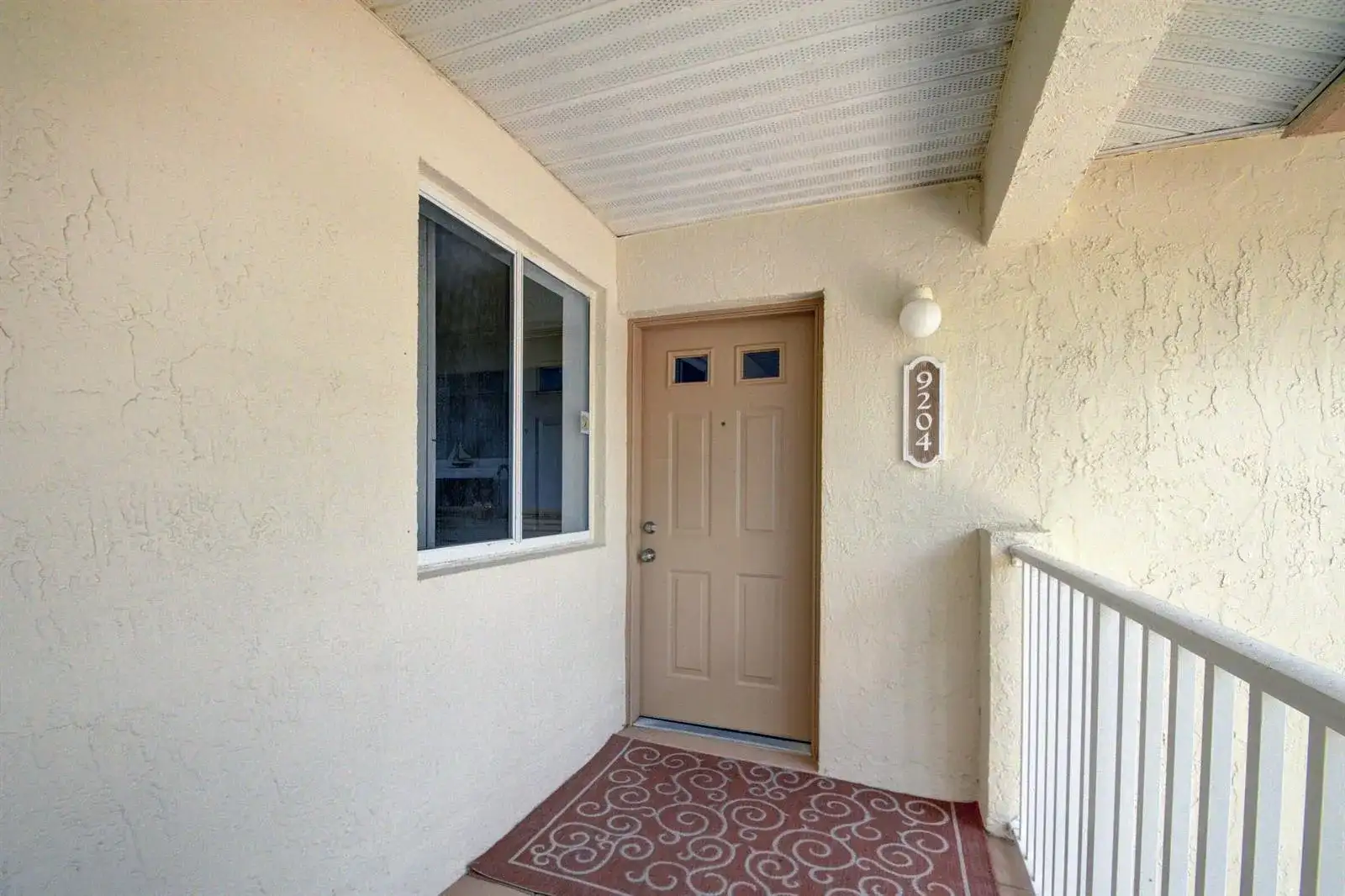 9204 Glenmoor Drive, West Palm Beach FL 33409 photo 4