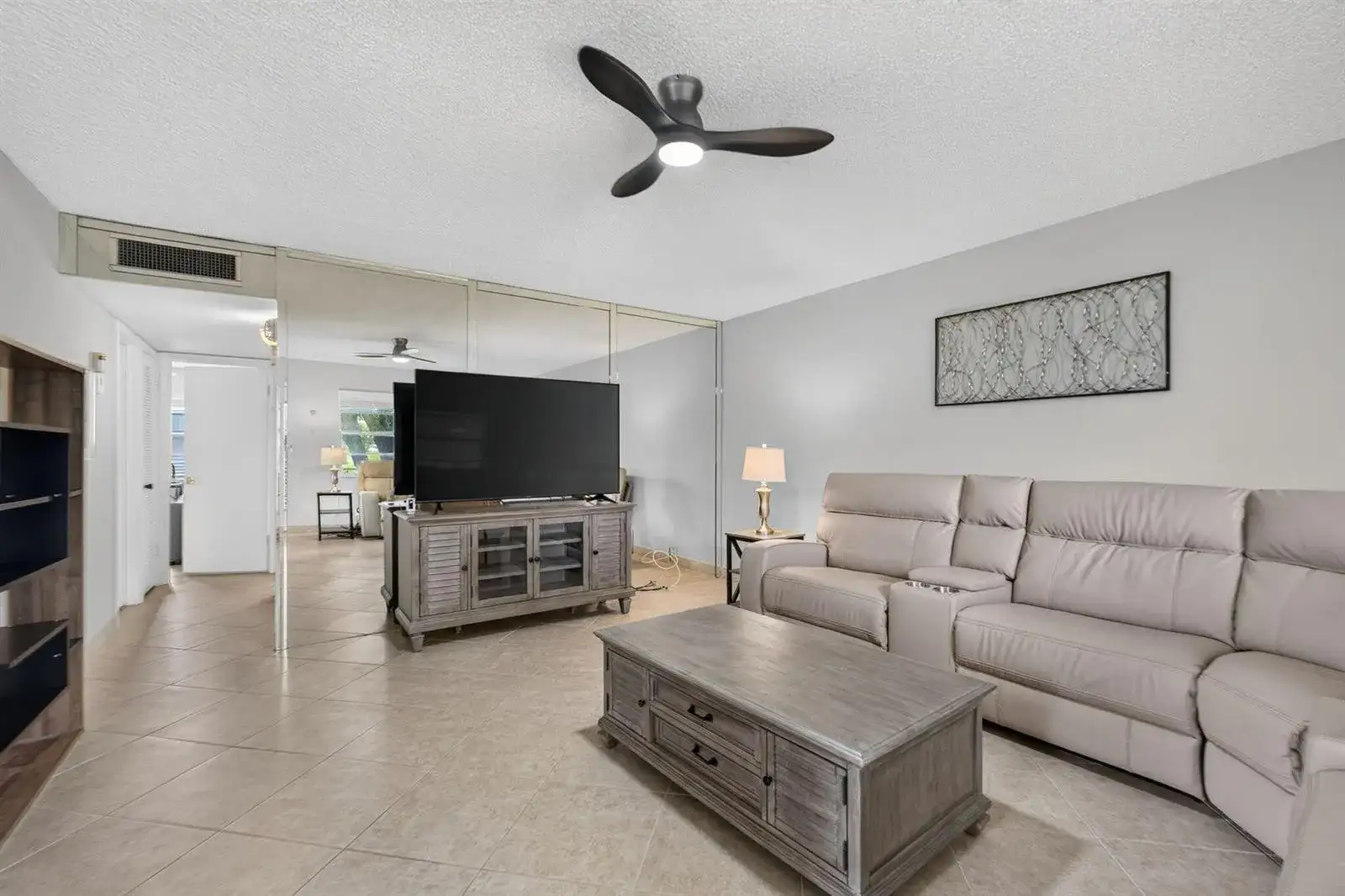 942 Normandy T Trail # 942, Delray Beach FL 33484 photo 4