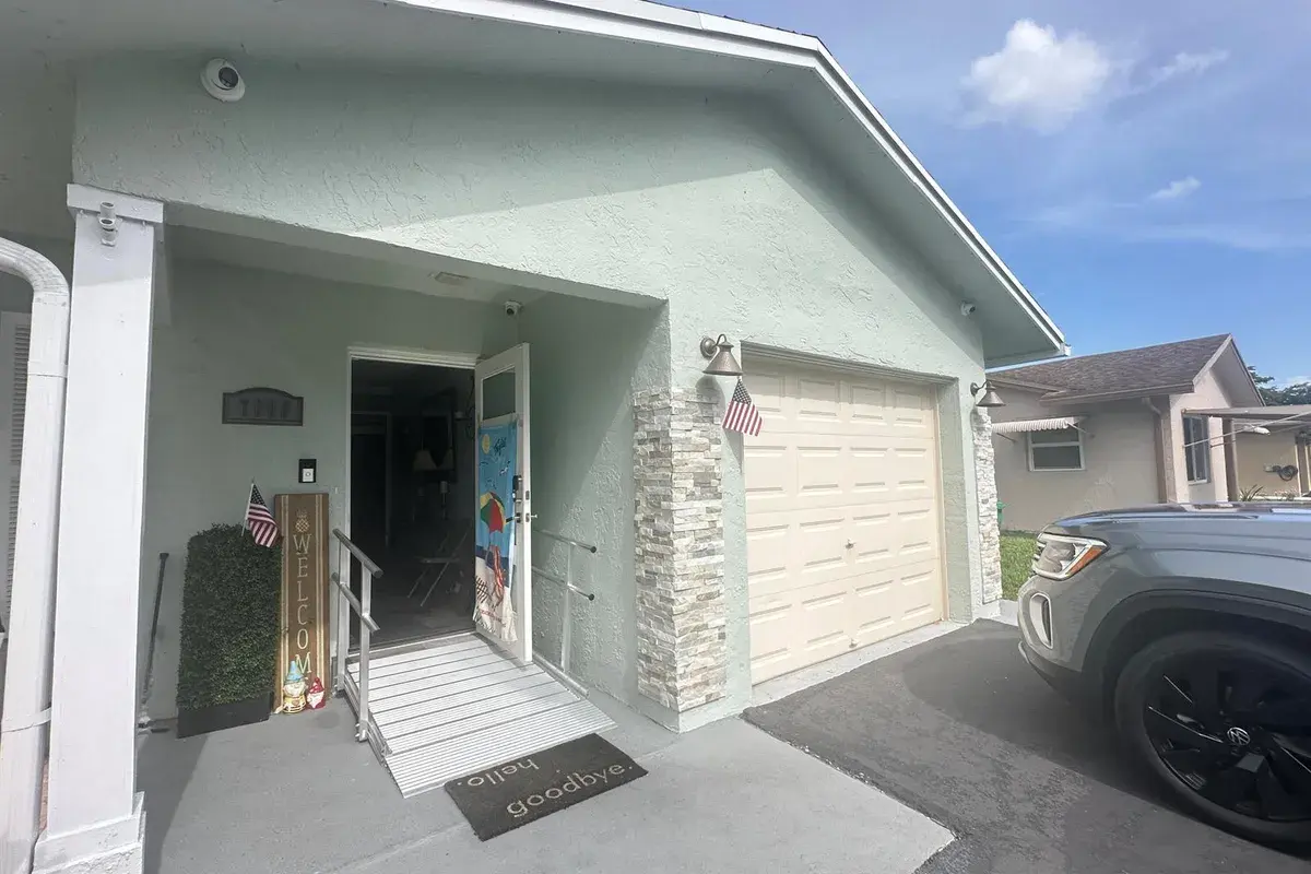 7008 NW 99th Avenue, Tamarac FL 33321