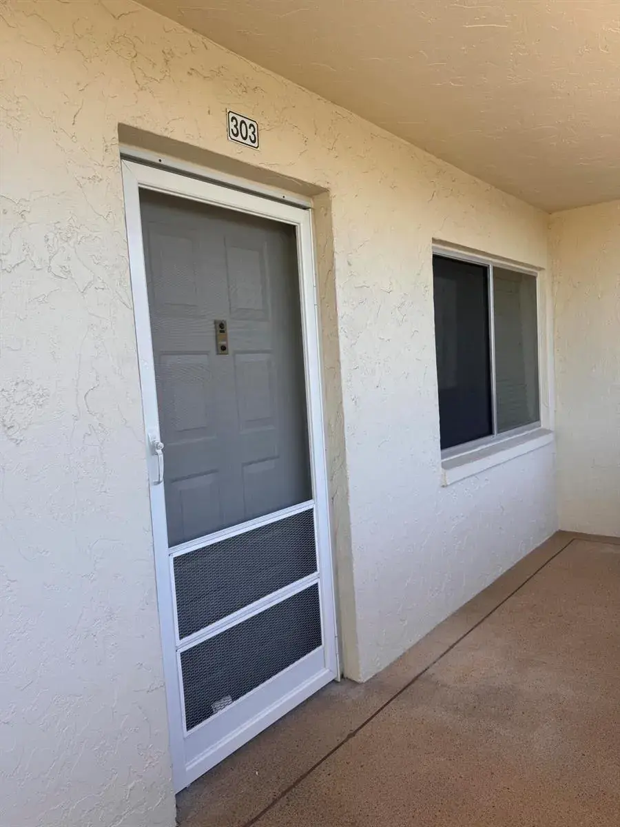 3178 Via Poinciana # 303, Lake Worth FL 33467