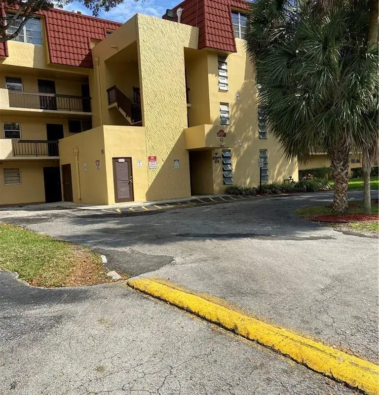 3253 Foxcroft Road # G212, Miramar FL 33025