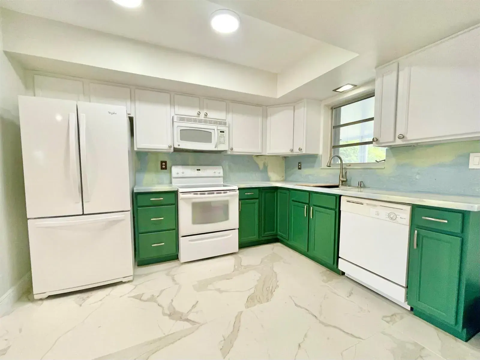 5630 Hollywood Boulevard, Hollywood FL 33021
