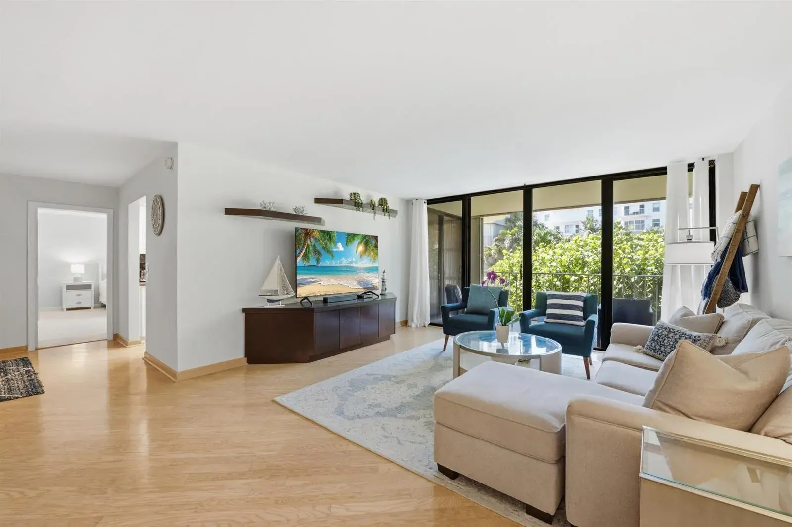 3200 S Ocean Boulevard # D203, Palm Beach FL 33480