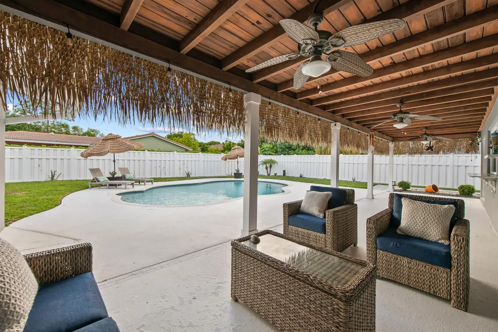 8552 Shadow Wood Boulevard, Coral Springs FL 33071