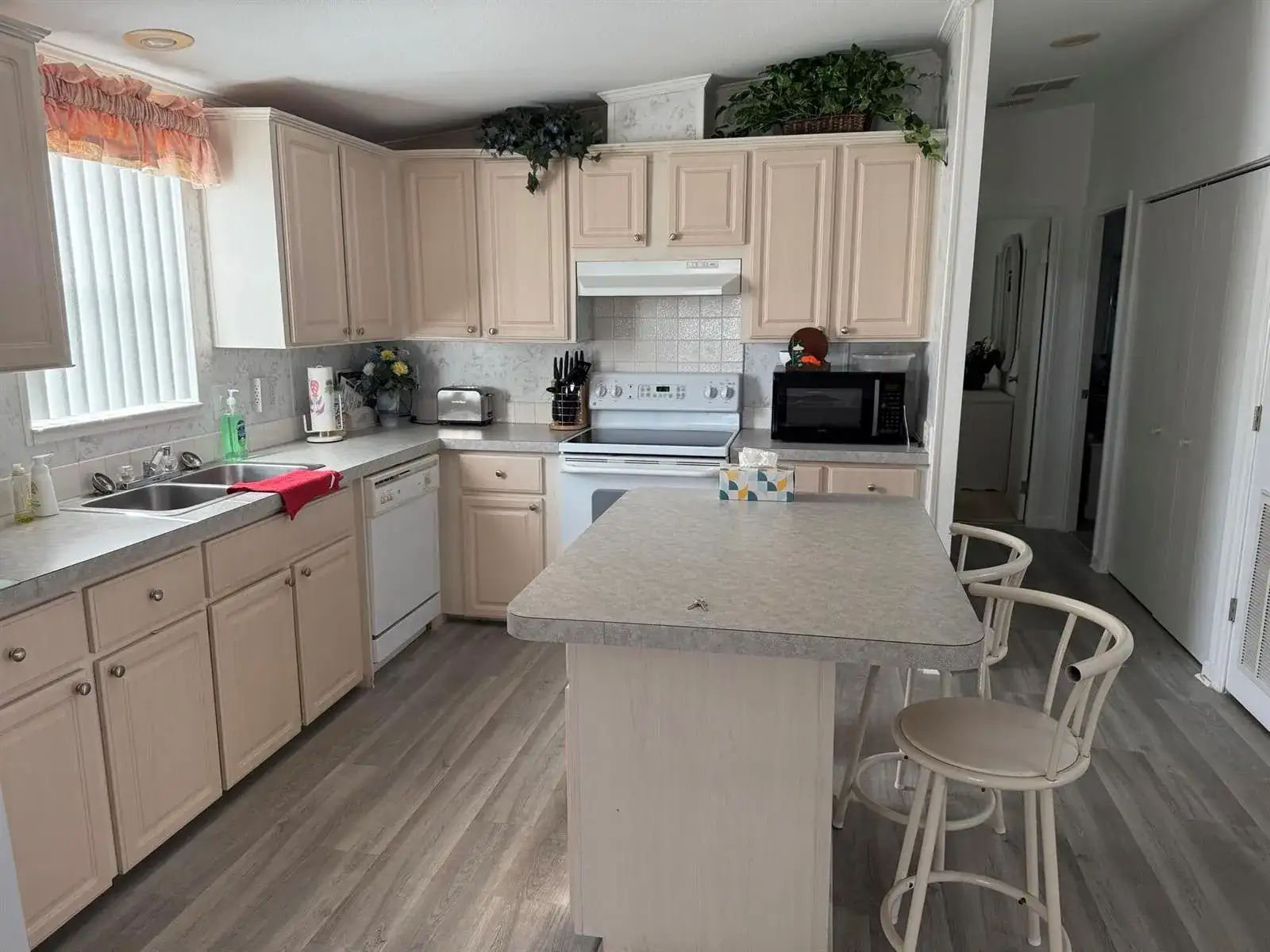6615 Spanish Lakes Boulevard, Fort Pierce FL 34951 photo 4