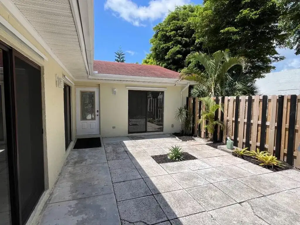 4397 Woodstock Drive # A, West Palm Beach FL 33409 photo 4
