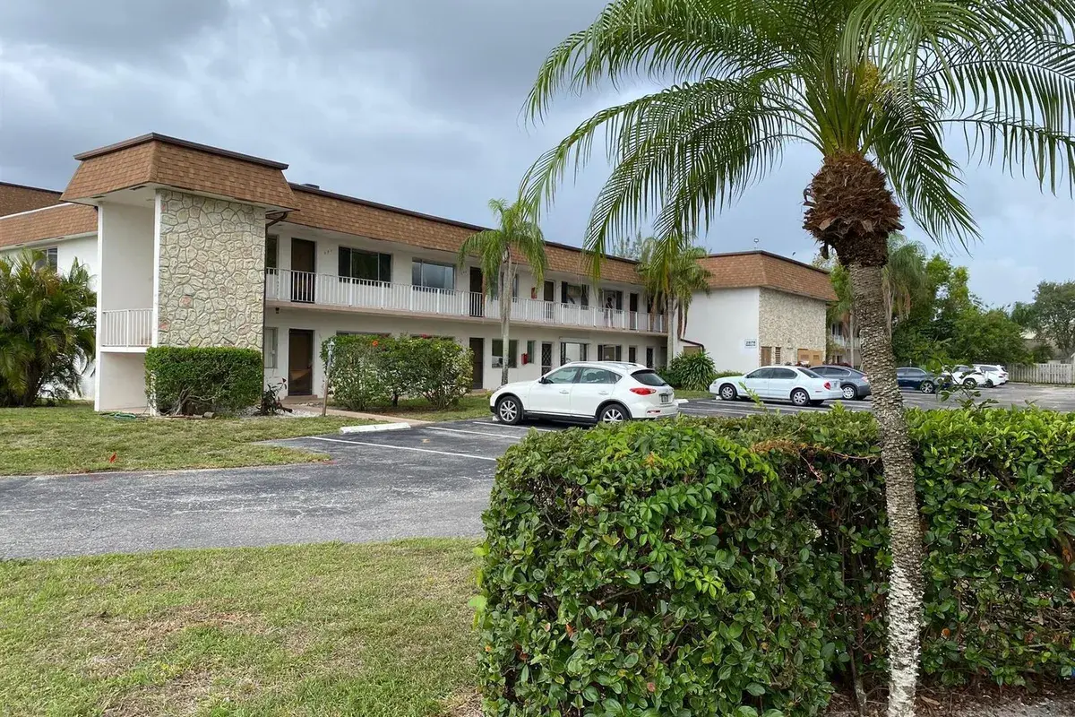 2878 Donnelly Drive # 204, Atlantis FL 33462