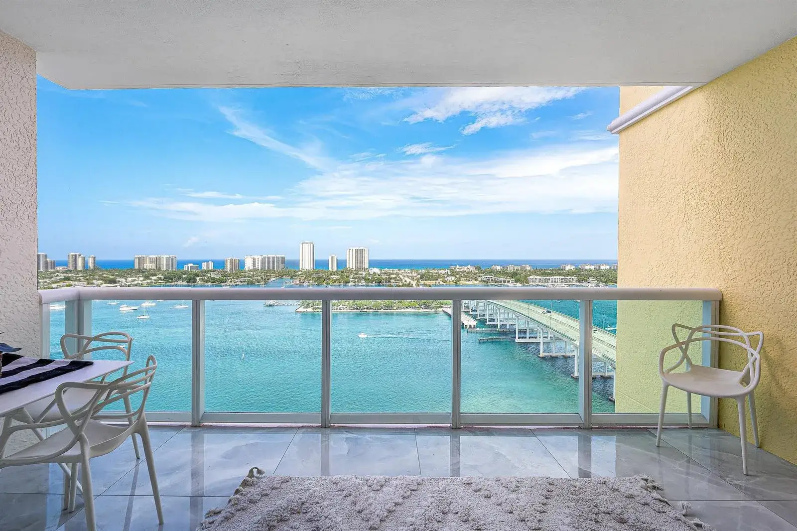 2640 Lake Shore Drive # 2112, Riviera Beach FL 33404