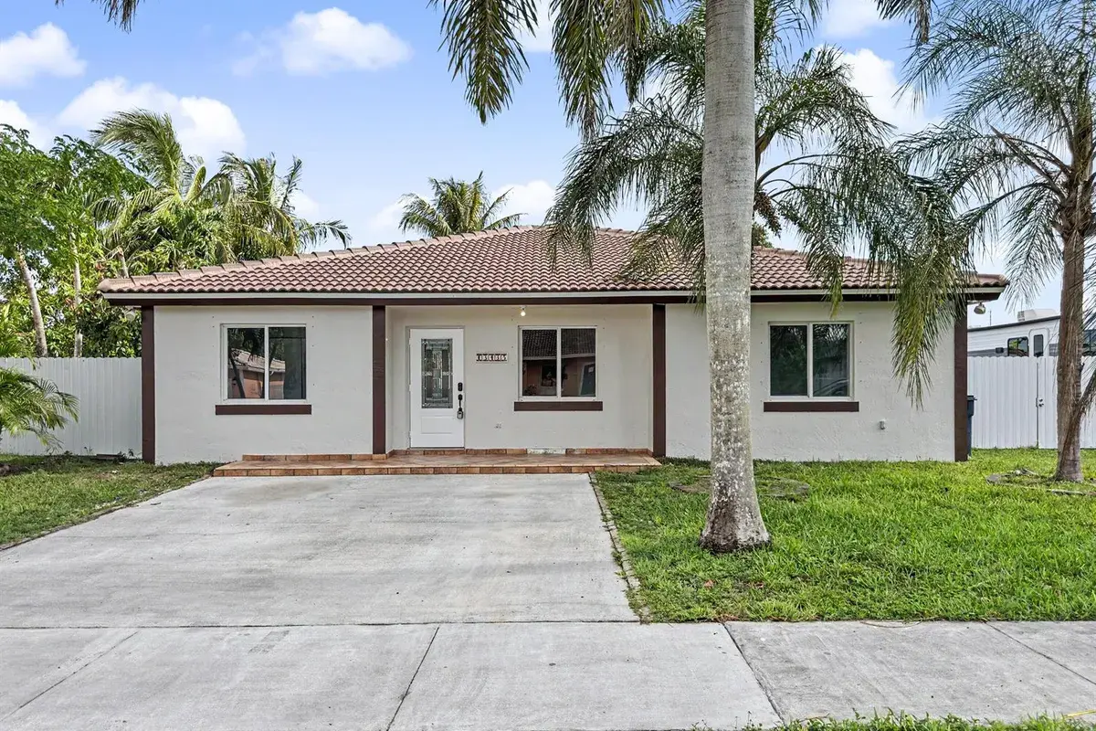 13435 SW 257th Terrace, Homestead FL 33032