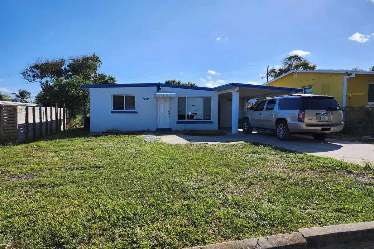 1102 James Road, Lake Worth FL 33462