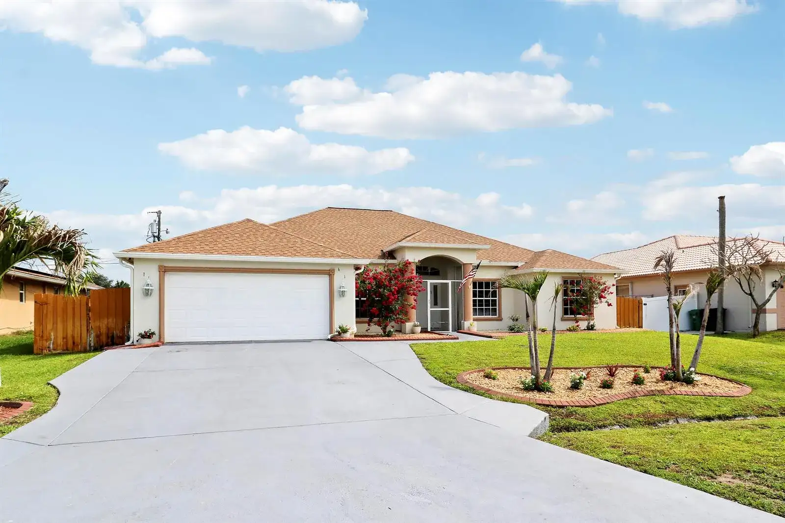 611 SW Saragossa Avenue, FL 34953 photo 3