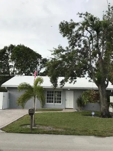 3181 NW 66th, Fort Lauderdale FL 33309