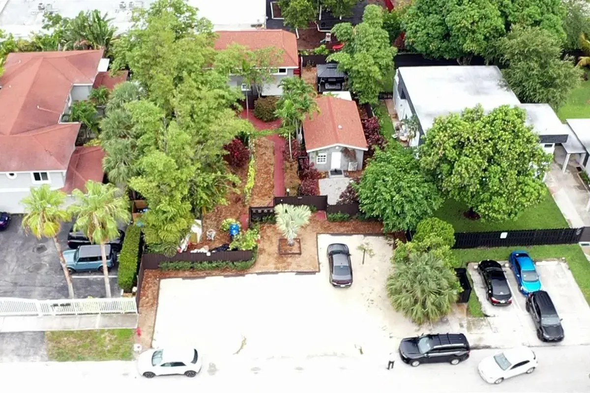 1329 NE 5th Avenue # 1, Fort Lauderdale FL 33304