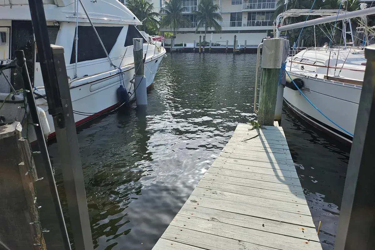 300 Hendricks Isle, Fort Lauderdale FL 33301