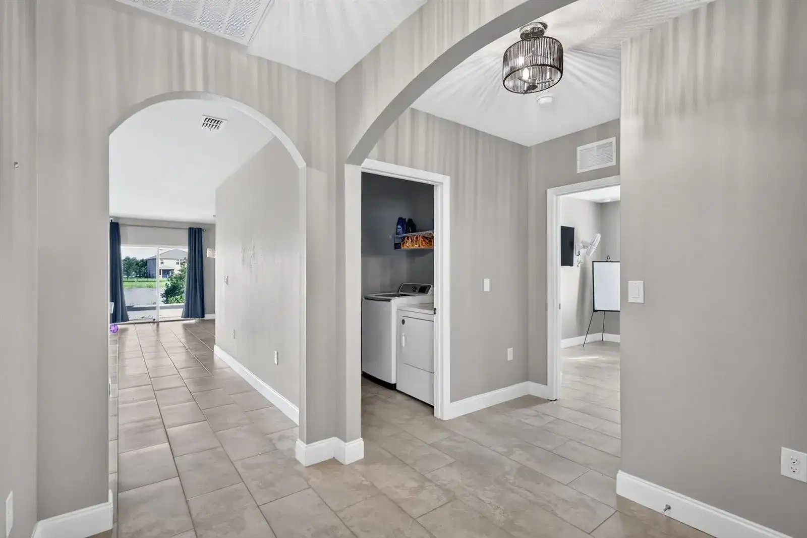 8649 Cobblestone Drive, Fort Pierce FL 34945 photo 4