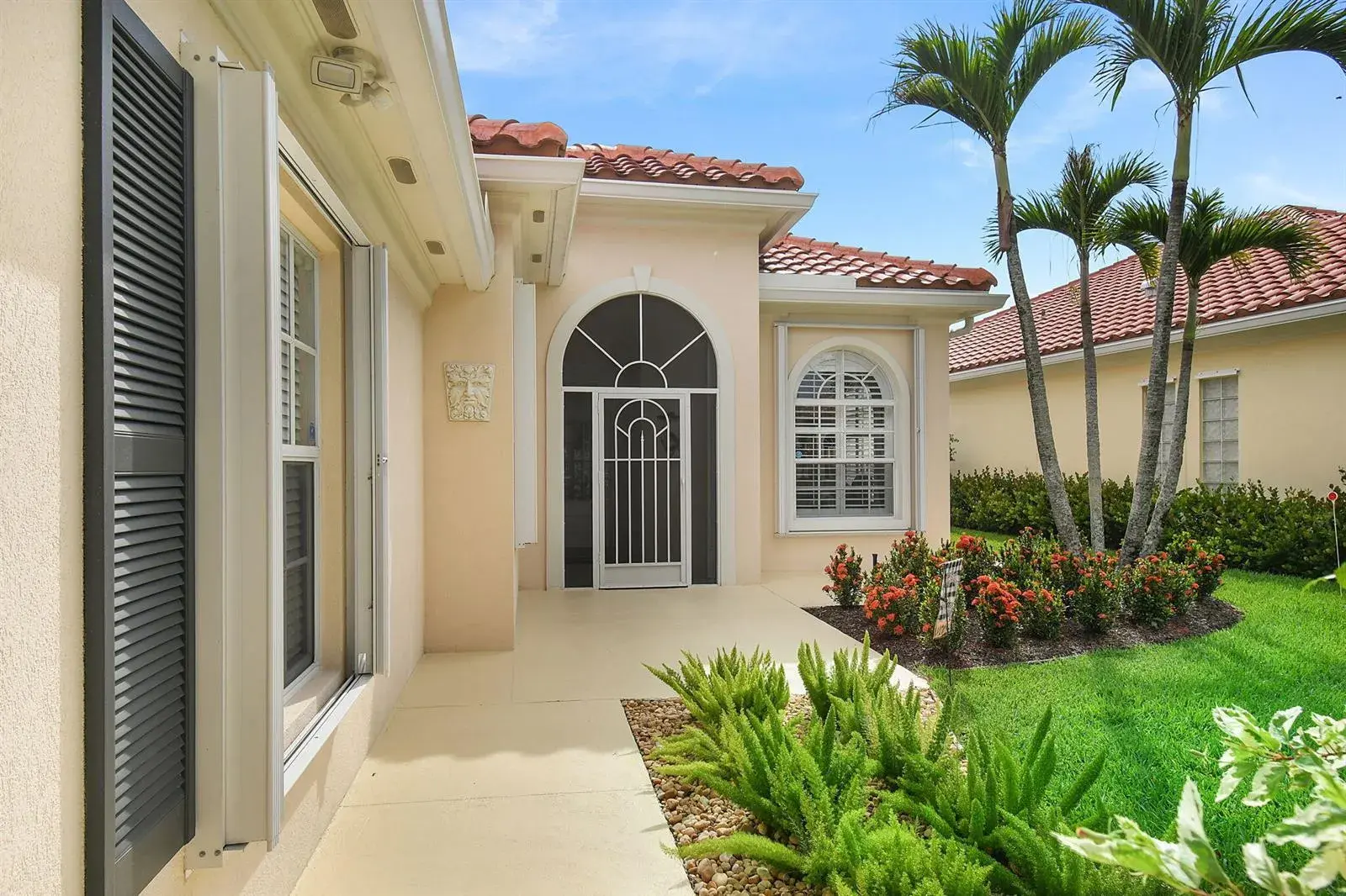 9088 SE La Creek Court, Hobe Sound FL 33455