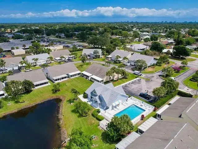 2738 SE Tropical East Circle, Port St. Lucie FL 34952