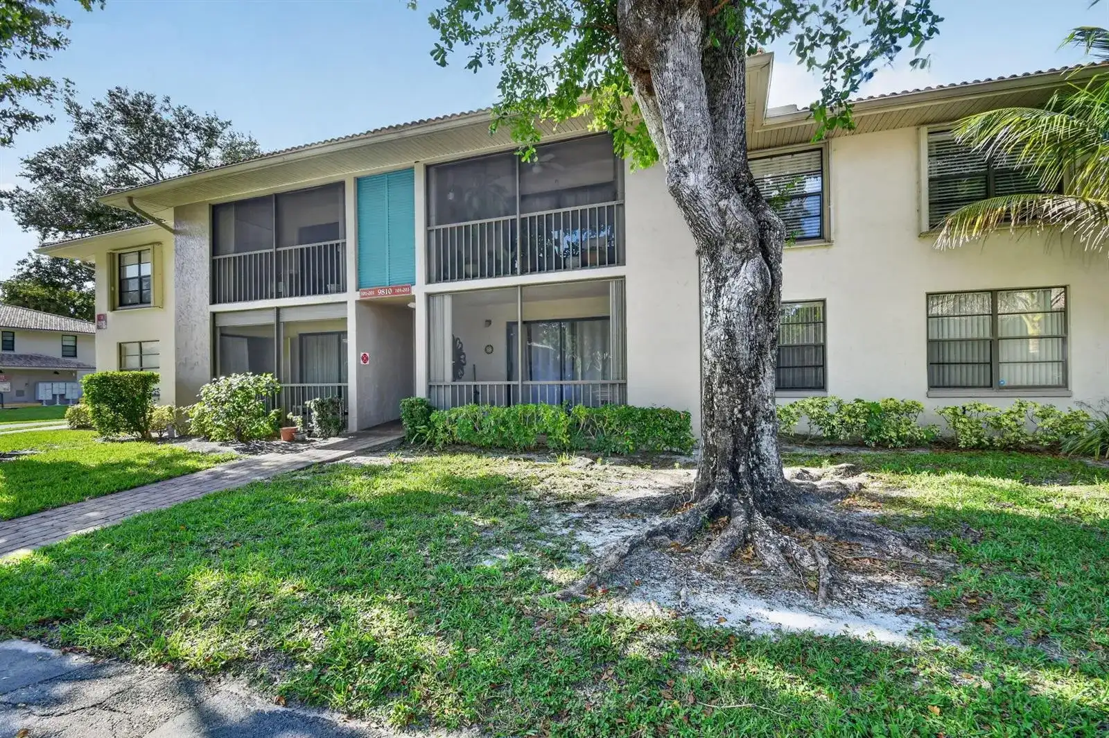 9810 Pineapple Tree Drive # 103, Boynton Beach FL 33436