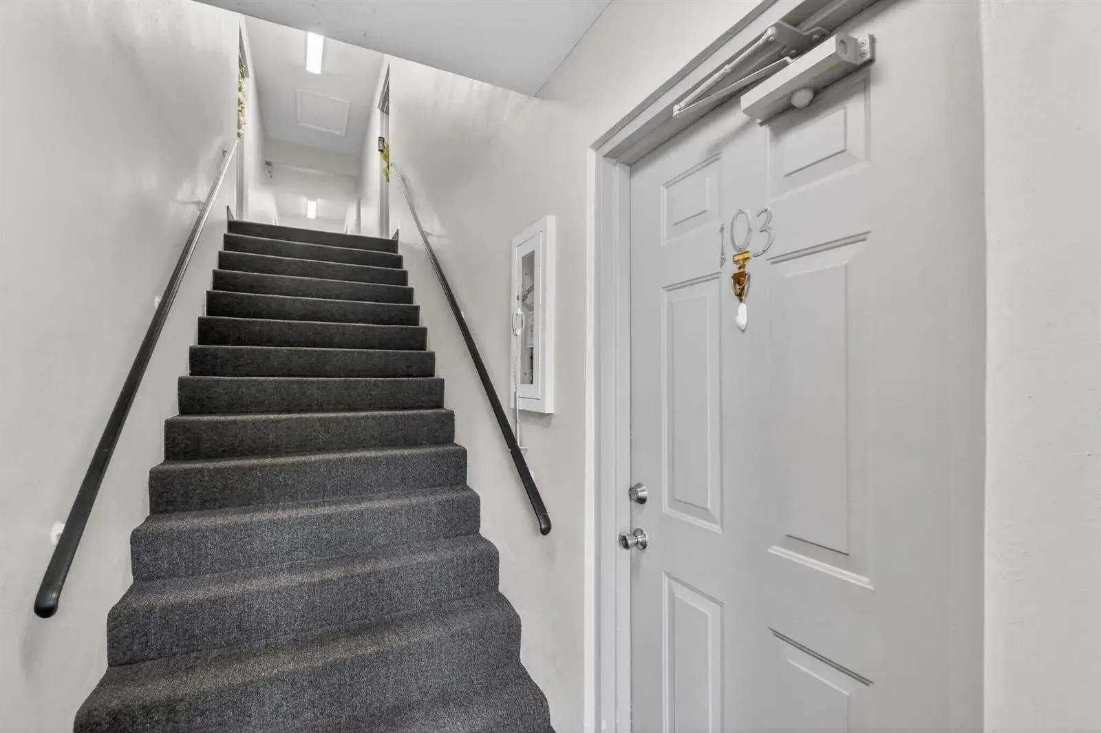9810 Pineapple Tree Drive # 103, Boynton Beach FL 33436