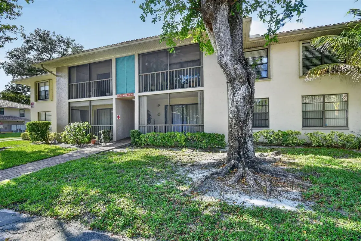 9810 Pineapple Tree Drive # 103, Boynton Beach FL 33436