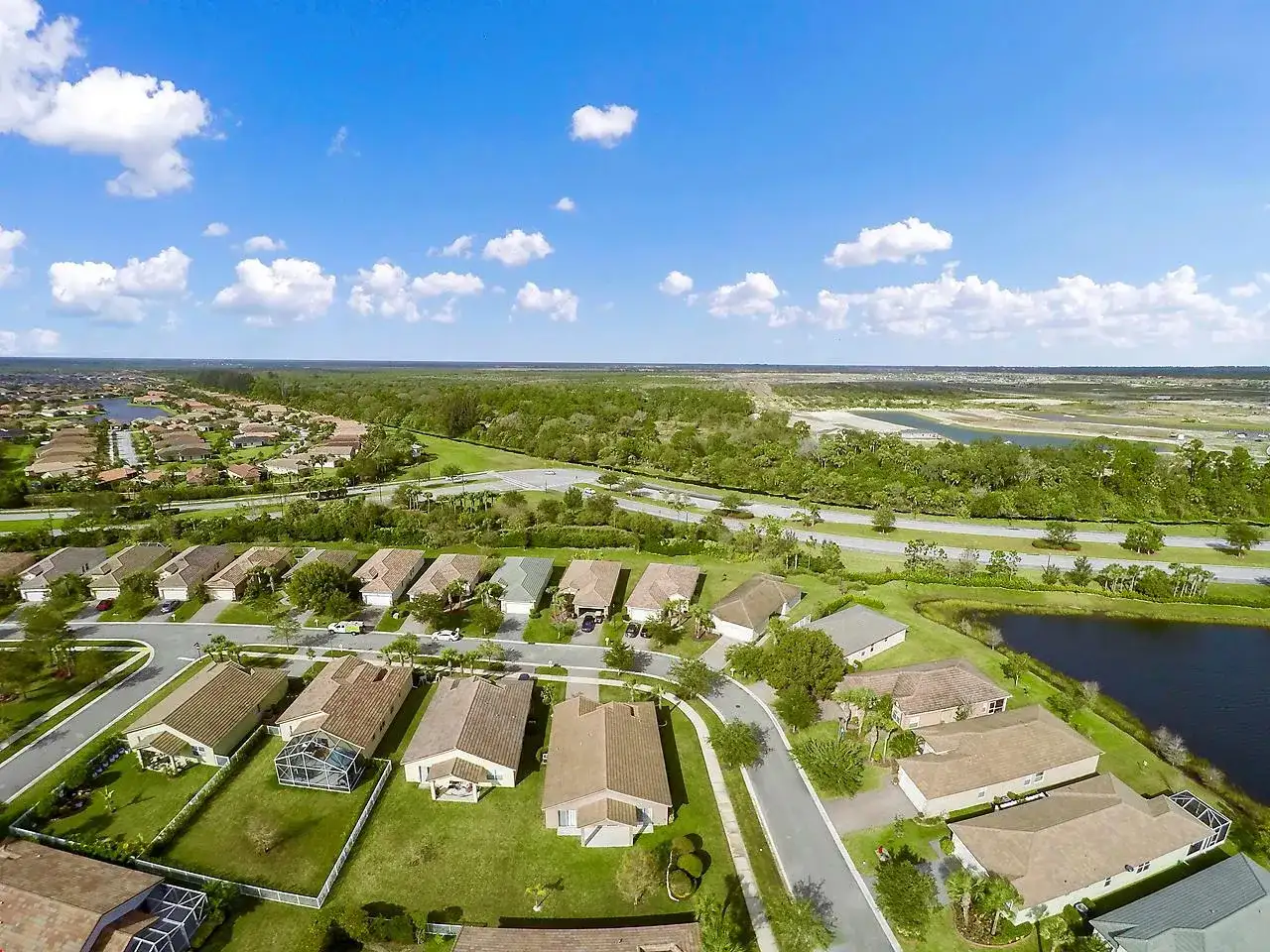 9563 SW Flowermound Circle, Port St. Lucie FL 34987 photo 3